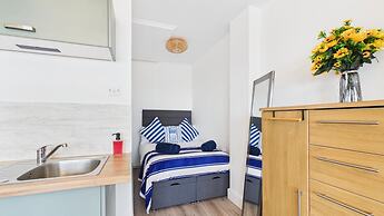 The Lighthouse - 1 Bedroom Apartment - Saundersfoot