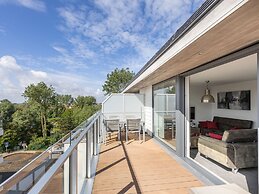 Sunny Apartment With Open Terrace