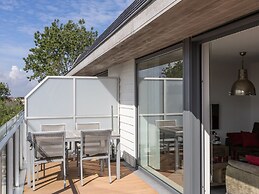 Sunny Apartment With Open Terrace