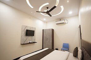 Hotel Dev kripa