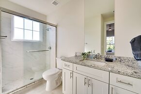 Family Home Near Disney w/ Patio & Pool Access