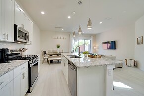 Family Home Near Disney w/ Patio & Pool Access