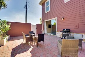 Family Home Near Disney w/ Patio & Pool Access