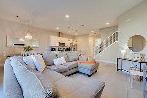 3 Mi to Animal Kingdom: Townhome w/ Pool Access!