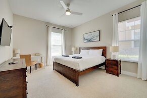 3 Mi to Animal Kingdom: Townhome w/ Pool Access!