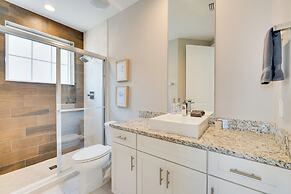 3 Mi to Animal Kingdom: Townhome w/ Pool Access!