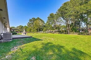Family-friendly Jonesboro Home w/ Fenced Yard!