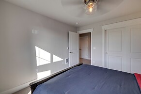 Balconies w/ Scenic River Views: Hammond Townhome!