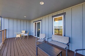 Balconies w/ Scenic River Views: Hammond Townhome!