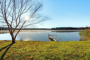 Beach Access, Private Dock: Arrowhead Lake Cabin