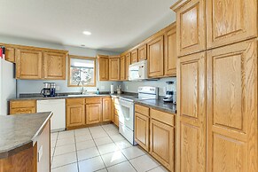 Detroit Lakes Home: Walk to Marina!
