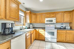 Detroit Lakes Home: Walk to Marina!