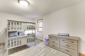 Detroit Lakes Home: Walk to Marina!