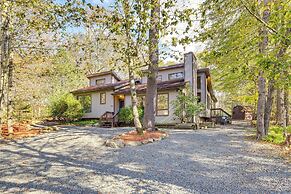 11 Mi to Skiing, Water Parks: Tobyhanna Getaway!