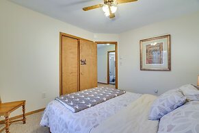 11 Mi to Skiing, Water Parks: Tobyhanna Getaway!