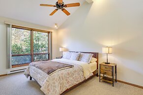 11 Mi to Skiing, Water Parks: Tobyhanna Getaway!