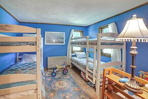 1/2 Mi to Ski: Secluded Home in Vermont