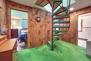 1/2 Mi to Ski: Secluded Home in Vermont