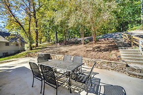 Dock + Panoramic Views: Guntersville Lake Retreat!