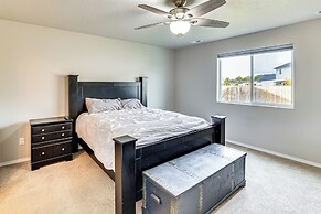 3 Mi to Lake Lowell: Caldwell Home w/ Yard & Grill