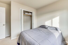 3 Mi to Lake Lowell: Caldwell Home w/ Yard & Grill