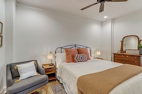 Modern Mtn Cabin w/ Deck & Views in Blue Ridge!