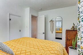 < 1 Mi to Dtwn Sioux Falls: Home w/ Private Yard