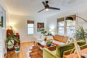 < 1 Mi to Dtwn Sioux Falls: Home w/ Private Yard