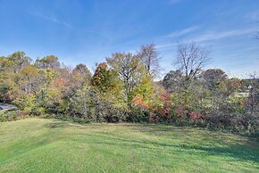 Elizabethtown Apt: 3 Mi to Dtwn!