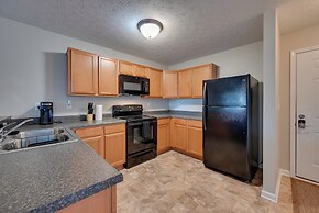 Elizabethtown Apt: 3 Mi to Dtwn!