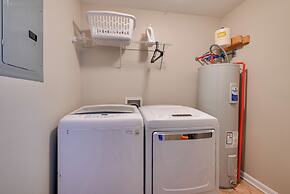 Elizabethtown Apt: 3 Mi to Dtwn!