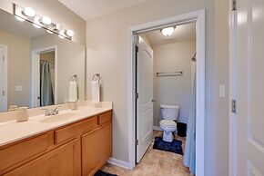 Elizabethtown Apt: 3 Mi to Dtwn!