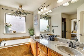 Charming Home w/ Chiminea in Weatherford!