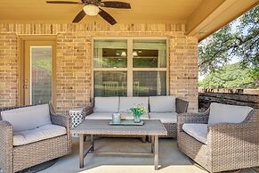 Charming Home w/ Chiminea in Weatherford!
