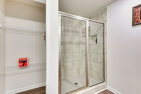 Family Friendly: Modern Townhome in Lula!