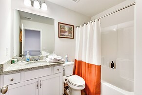 Family Friendly: Modern Townhome in Lula!