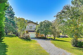 Pet-friendly Home on Lake Gaston w/ Furnished Deck