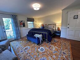 Inn at Perkins Cove