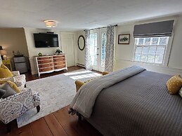 Inn at Perkins Cove