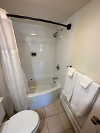Inn at Perkins Cove