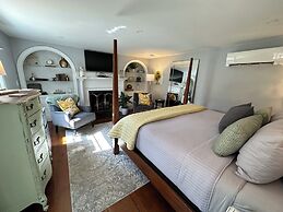 Inn at Perkins Cove