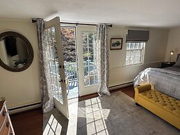 Inn at Perkins Cove