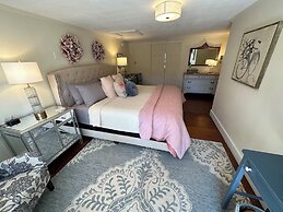 Inn at Perkins Cove