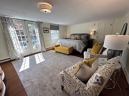 Inn at Perkins Cove