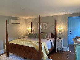 Inn at Perkins Cove
