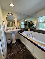 Inn at Perkins Cove