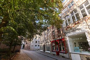 Charming Characterful Double Room in City Center