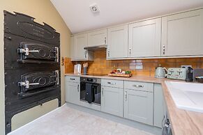 Host Stay The Hideaway