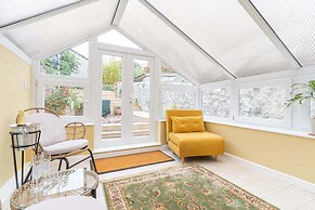 Host Stay The Hideaway