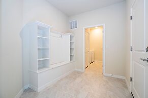 16020 Spacious Family Home 8BD Perfect For Your Vacation